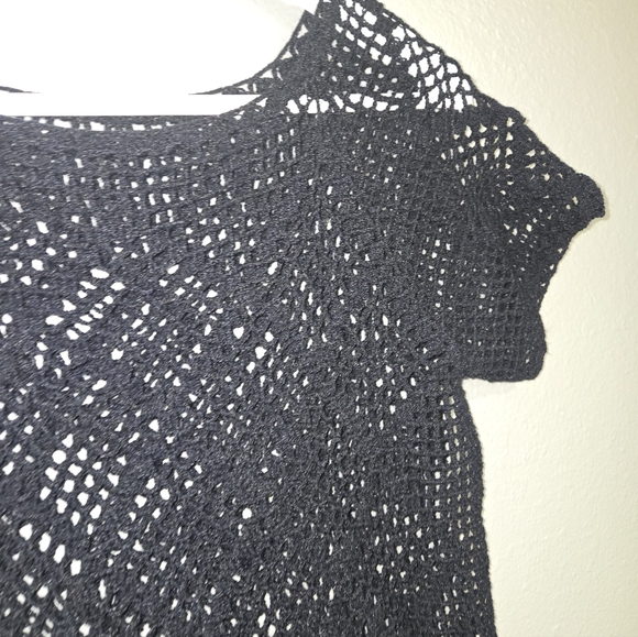 Handmade Black Open Knit Top - Picture 4 of 12